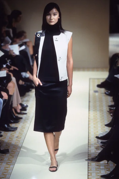 Look 8